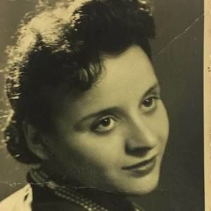 Meet your Posher, Teresa